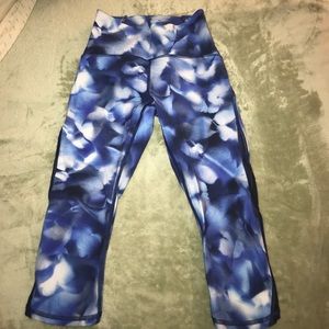 lululemon cropped leggings